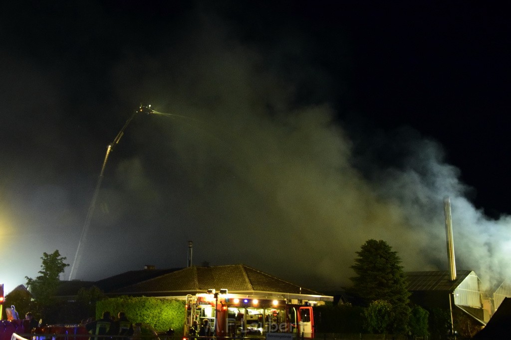 Feuer 4 Pulheim Sinnersdorf Chorbuschstr P021.JPG - Miklos Laubert